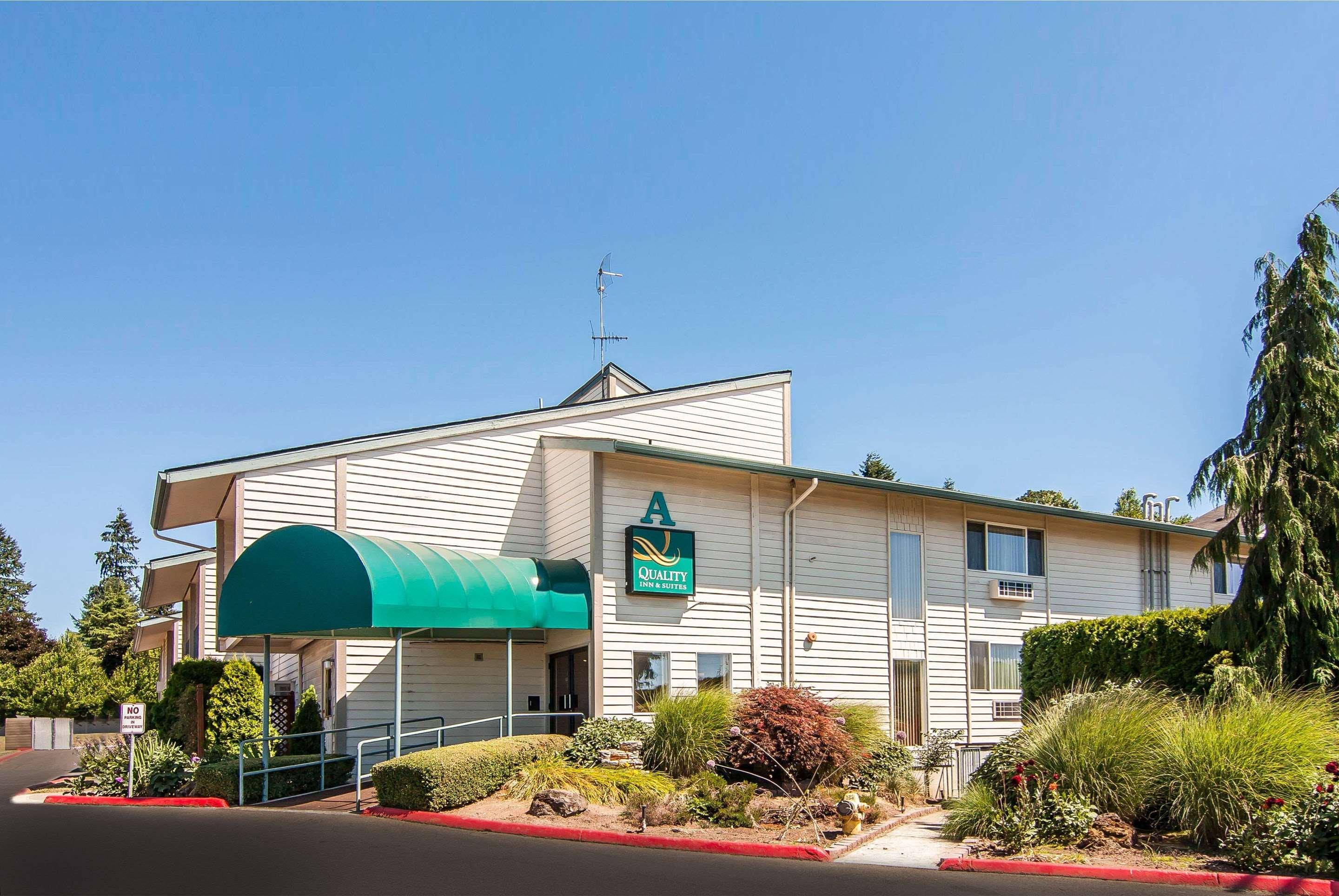 Quality Inn & Suites Vancouver - Hazel Dell Екстериор снимка