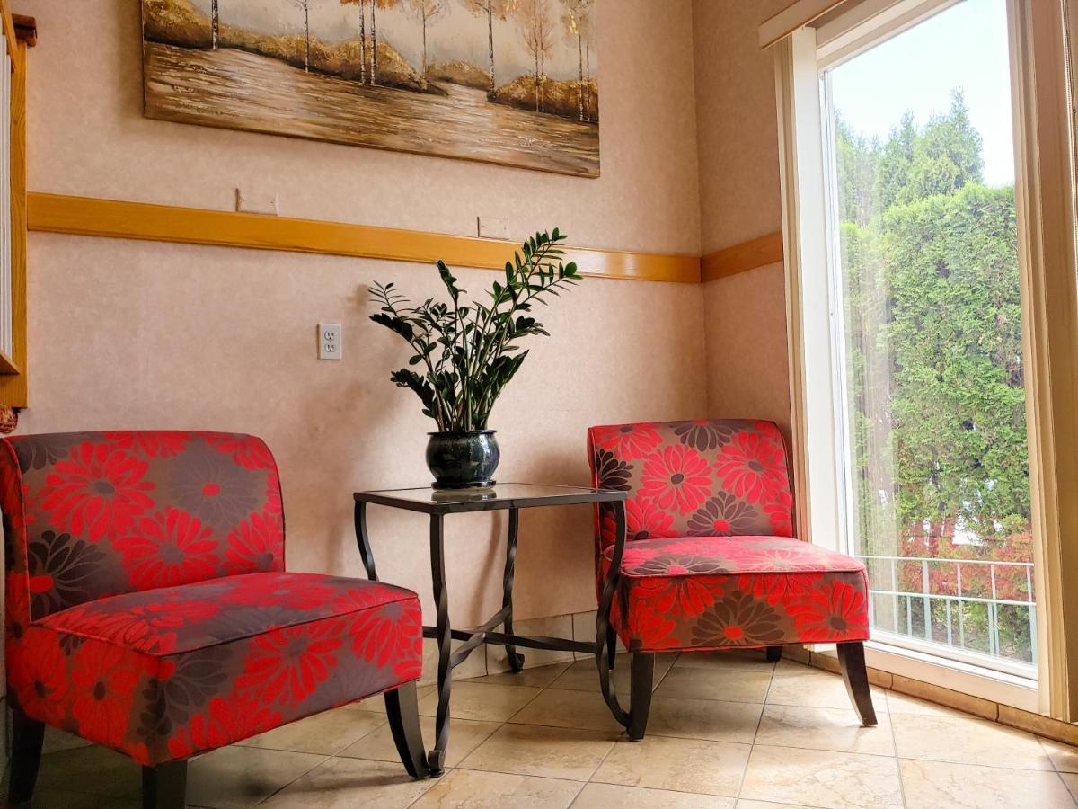 Quality Inn & Suites Vancouver - Hazel Dell Екстериор снимка