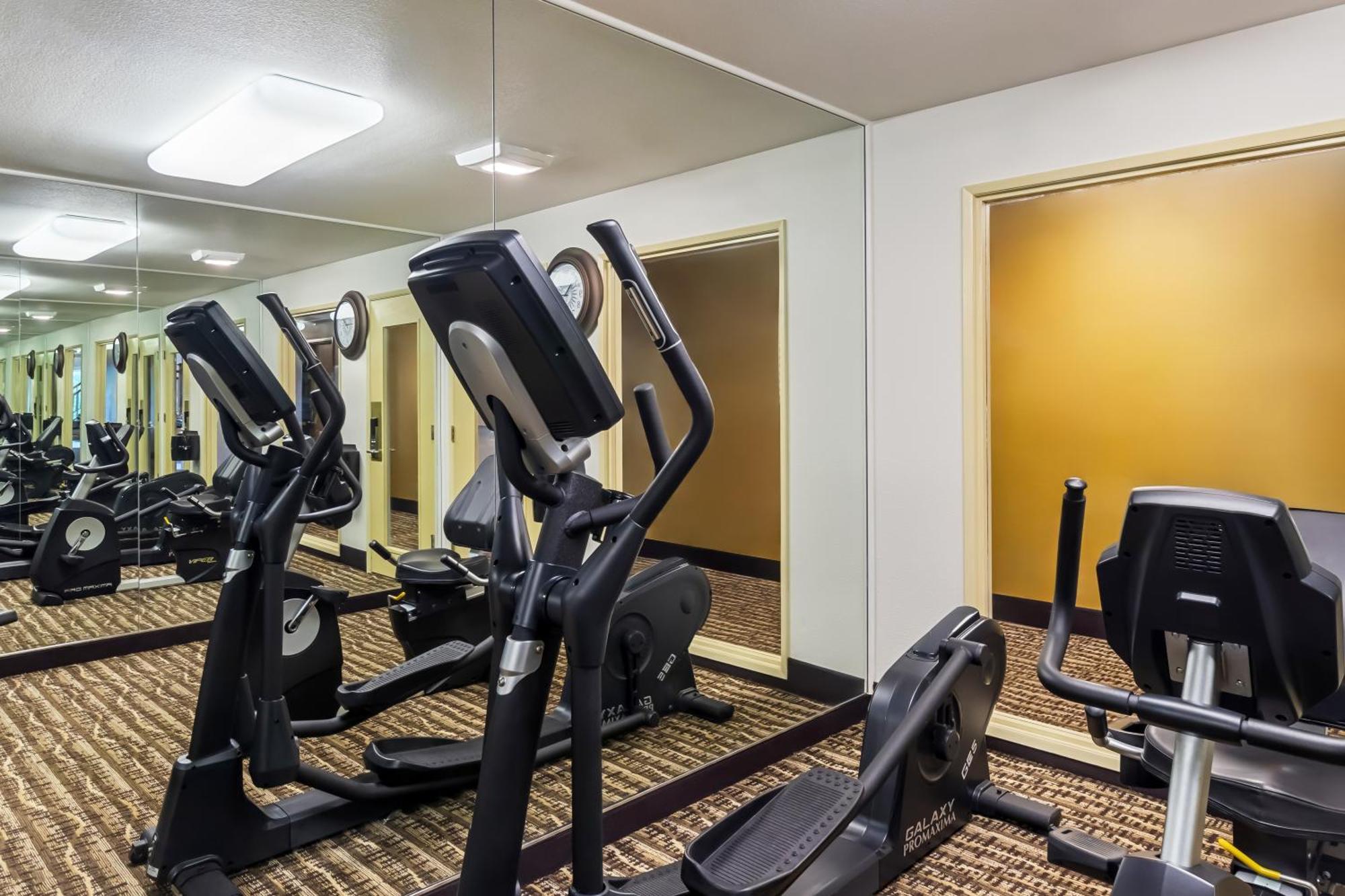 Quality Inn & Suites Vancouver - Hazel Dell Екстериор снимка